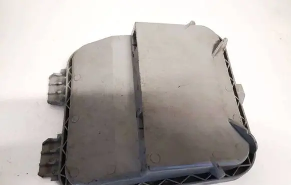 Fiat Doblo Headlight/headlamp dust cover 30661113l 30-661-113l