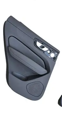 Volvo XC60 Front door card panel trim