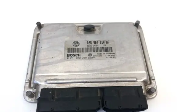 Skoda Fabia Mk1 (6Y) Engine control unit/module 038906019AF 0281010289
