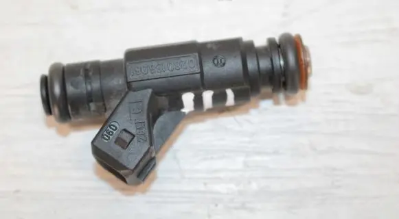 Audi A3 S3 8L Fuel injector 06A906031BA 0280156061