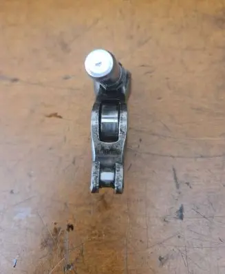Honda CR-V Valve rocker arm 