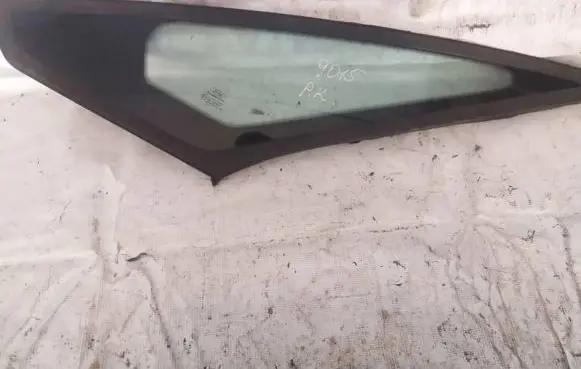 Ford S-MAX Front triangle window/glass 