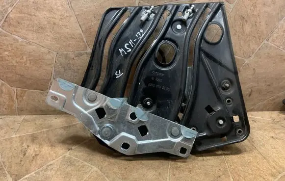 Mercedes-Benz SL R230 Rear window lifting mechanism without motor A2306700203