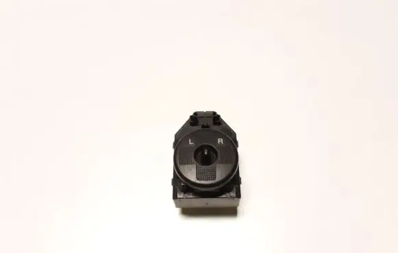 Hyundai Tucson JM Wing mirror switch