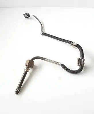 Mercedes-Benz C AMG W204 Exhaust gas temperature sensor A0081532728