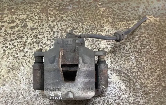 Front brake caliper