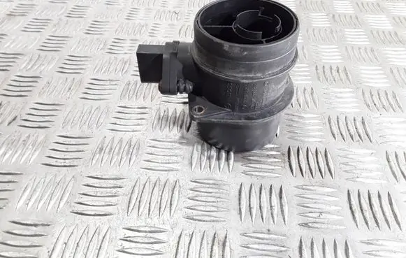Volkswagen Golf Plus Mass air flow meter 0281002461 074906461B