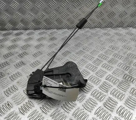 Toyota Hilux (AN120, AN130) Coupe door lock (next to the handle) 6904002550