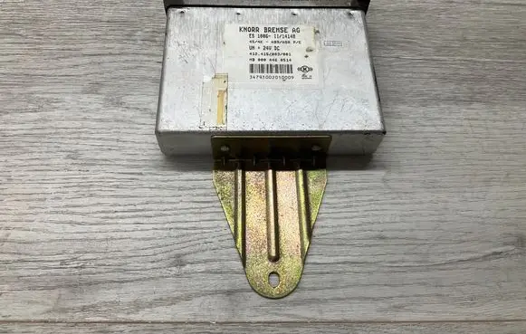 Mercedes-Benz Vario ABS control unit/module 0004460514