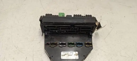 Mercedes-Benz E W212 Fuse module A2129006129