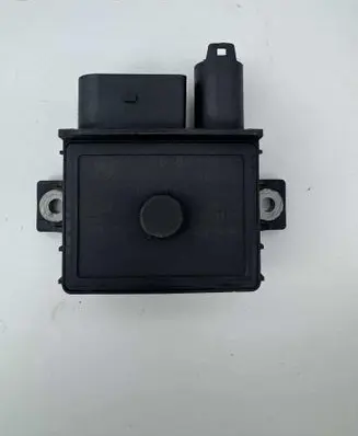 BMW 5 E60 E61 Glow plug pre-heat relay 7786821 0001064865 0522120101