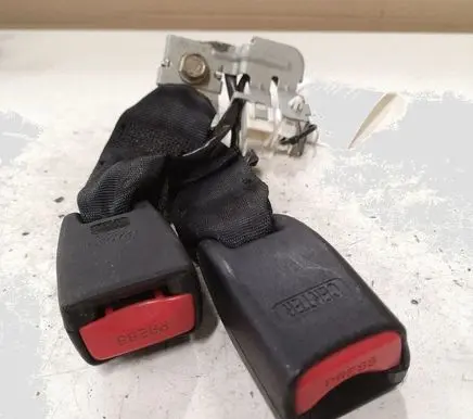 Mazda 6 Middle seatbelt buckle (rear) T86241B