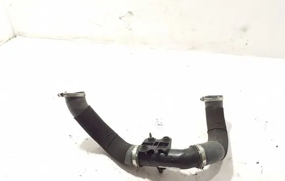 Intercooler hose/pipe