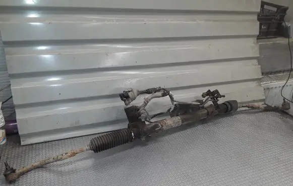 Hyundai Sonata Steering rack 577003K030