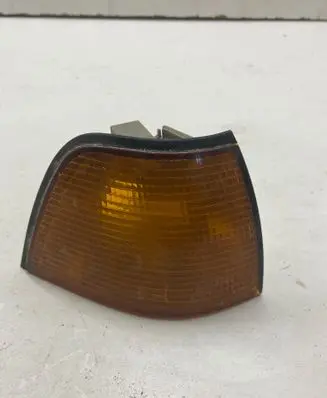 BMW 3 E46 Front indicator light 1387044 155052