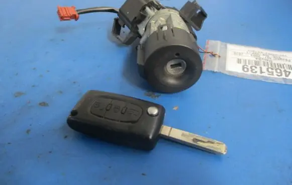 Peugeot 407 Ignition lock
