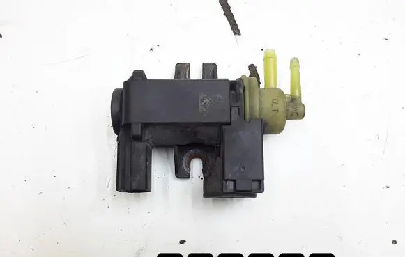 Seat Exeo (3R) Turbo solenoid valve 8k0906627