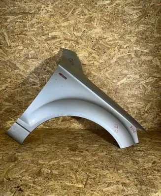 Audi Q7 4L Fender