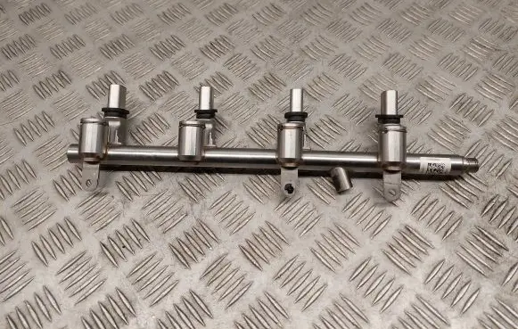 Alfa Romeo Stelvio Fuel main line pipe 04893628AC