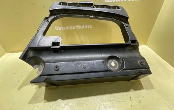 BMW 3 E46 Trunk/boot lower side trim panel 8232582
