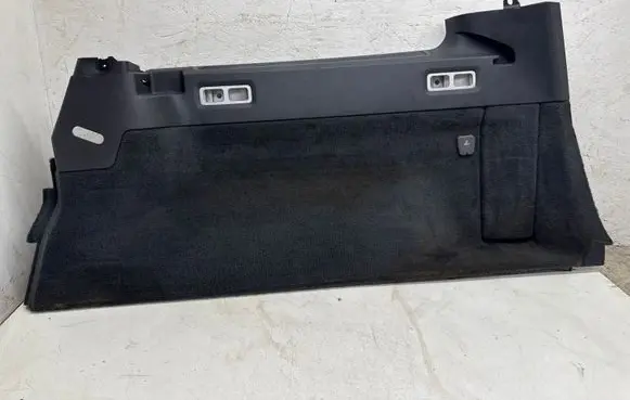 Volvo XC70 Trunk/boot lower side trim panel 39882908