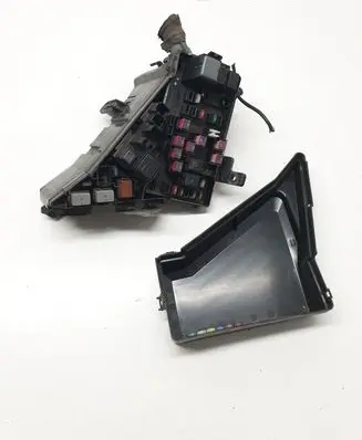 Subaru Forester SH Fuse box set MB502000B 82241SC070