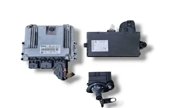 Mini One - Cooper Coupe R56 Engine ECU kit and lock set 0261S04161 7640005
