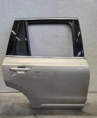 Volvo XC90 Rear door 