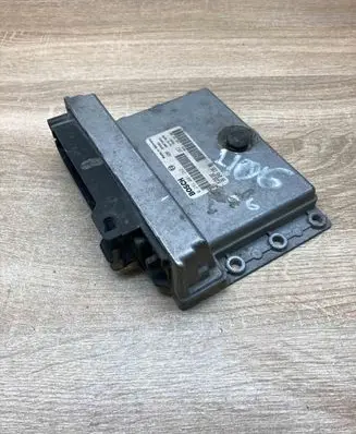 Peugeot 406 Engine control unit/module ECU 9624519580 0281001262