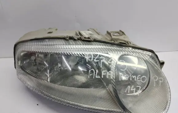 Alfa Romeo 147 Headlight/headlamp 46826194
