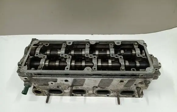 Volkswagen Sharan Engine head 03L103286A 03L103373