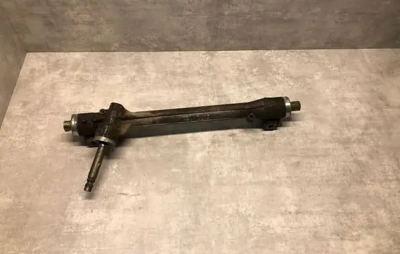 Toyota Yaris Steering rack