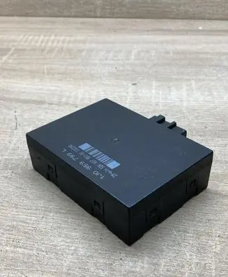 Audi A3 S3 8L Comfort/convenience module 1J0959799L