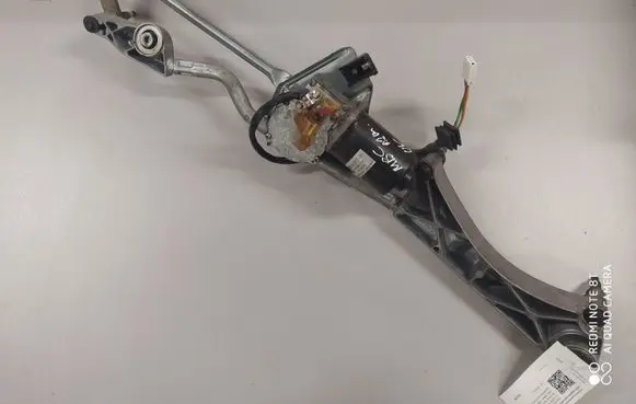 Mercedes-Benz C W203 Front wiper linkage and motor 404517 A2038200442