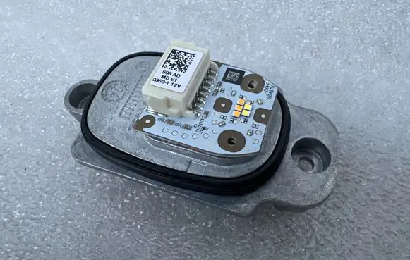 Skoda Octavia Mk4 LED ballast control module 82397052