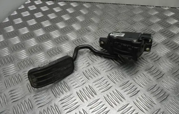 Ford Galaxy Accelerator throttle pedal YM219F836GA T5539