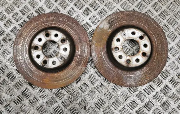 Audi Q2 - Front brake disc