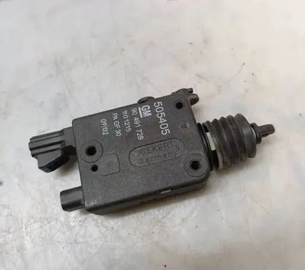 Opel Zafira A Central locking motor 90491728 505405 1101215