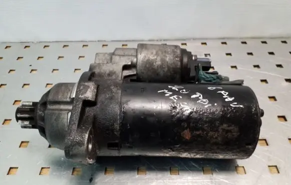 Volkswagen PASSAT B6 Starter motor