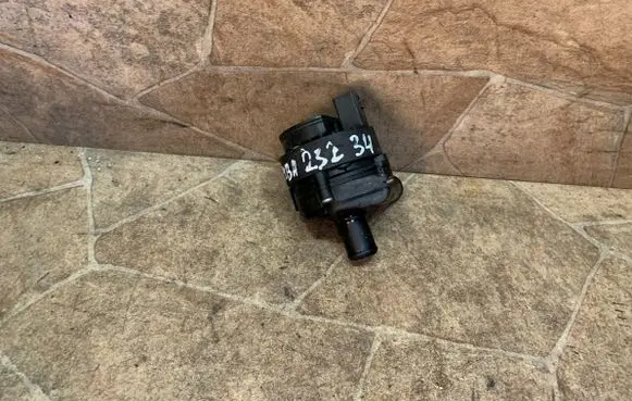 Mercedes-Benz E W211 Electric auxiliary coolant/water pump A2118350028