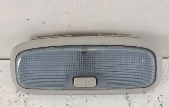 Ford Mondeo MK IV Rear seat light 8A6A13776CA