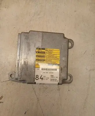 Toyota Avensis T250 Airbag control unit/module 208623102