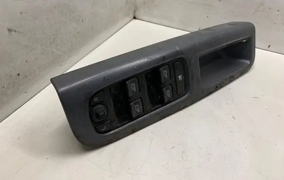 Volvo V50 Electric window control switch 30658446