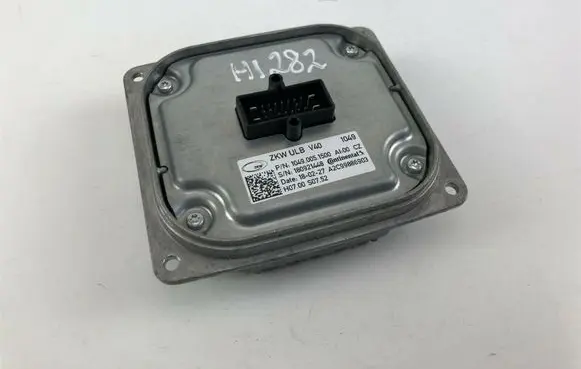 Volvo V40 Other control units/modules 10490051500 H1282
