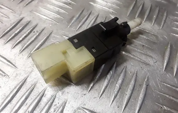 Mercedes-Benz A W169 Brake pedal sensor switch A0015456709