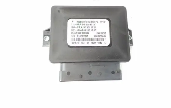 Infiniti Q30 Hand brake control module A2469006816