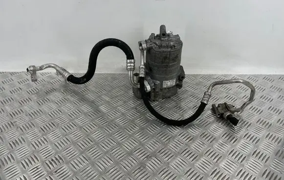 Mercedes-Benz C W205 Air conditioning (A/C) compressor (pump) A0008300301 SHS33H4186 01136901068