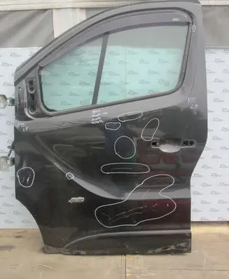 Opel Vivaro Front door