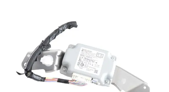 Lexus ES 250 - 300 - 330 Other devices 8624033030