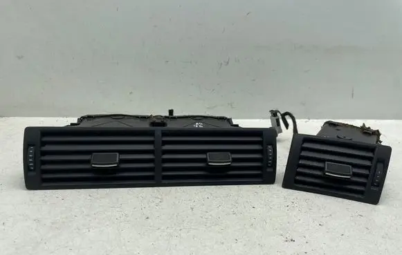 Audi A4 S4 B6 8E 8H Dash center air vent grill 4138201 438301